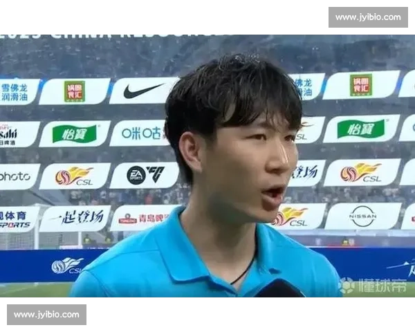 张昱杰护腿板暗藏全家福密码 训练预演助其中超关键破门 张昱杰护腿板暗藏全家福密码 训练预演助其中超关键破门