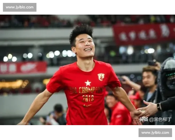 亚泰虽败犹荣 张力盛赞赛季最佳表现 亚泰虽败犹荣 张力盛赞赛季最佳表现