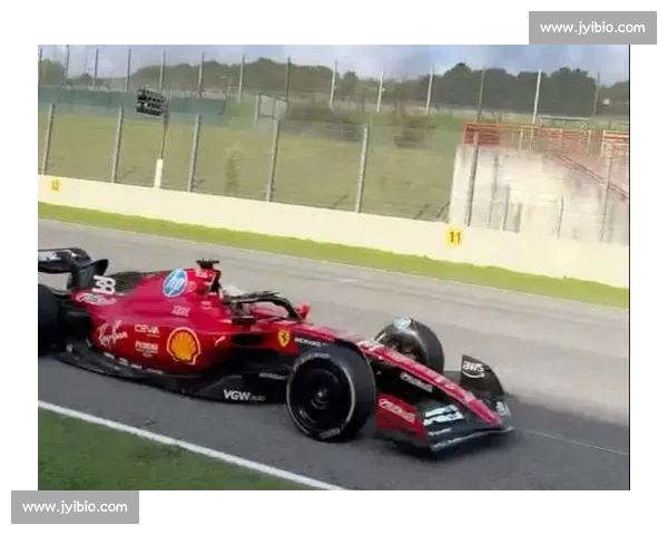 周冠宇穆杰罗 TPC 测试成功 SF23 表现亮眼 周冠宇穆杰罗 TPC 测试成功 SF23 表现亮眼