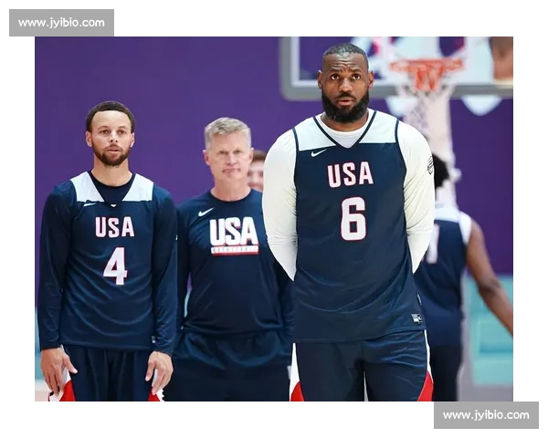 金牌与传奇的博弈:甜瓜与 KD 谁是美国男篮真门面? 金牌与传奇的博弈:甜瓜与 KD 谁是美国男篮真门面?